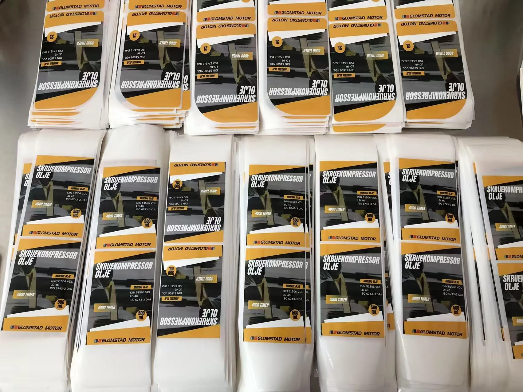 Jojo Package သည် Motor Oil တံဆိပ်ကိုနော်ဝေသို့တင်ပို့သည်