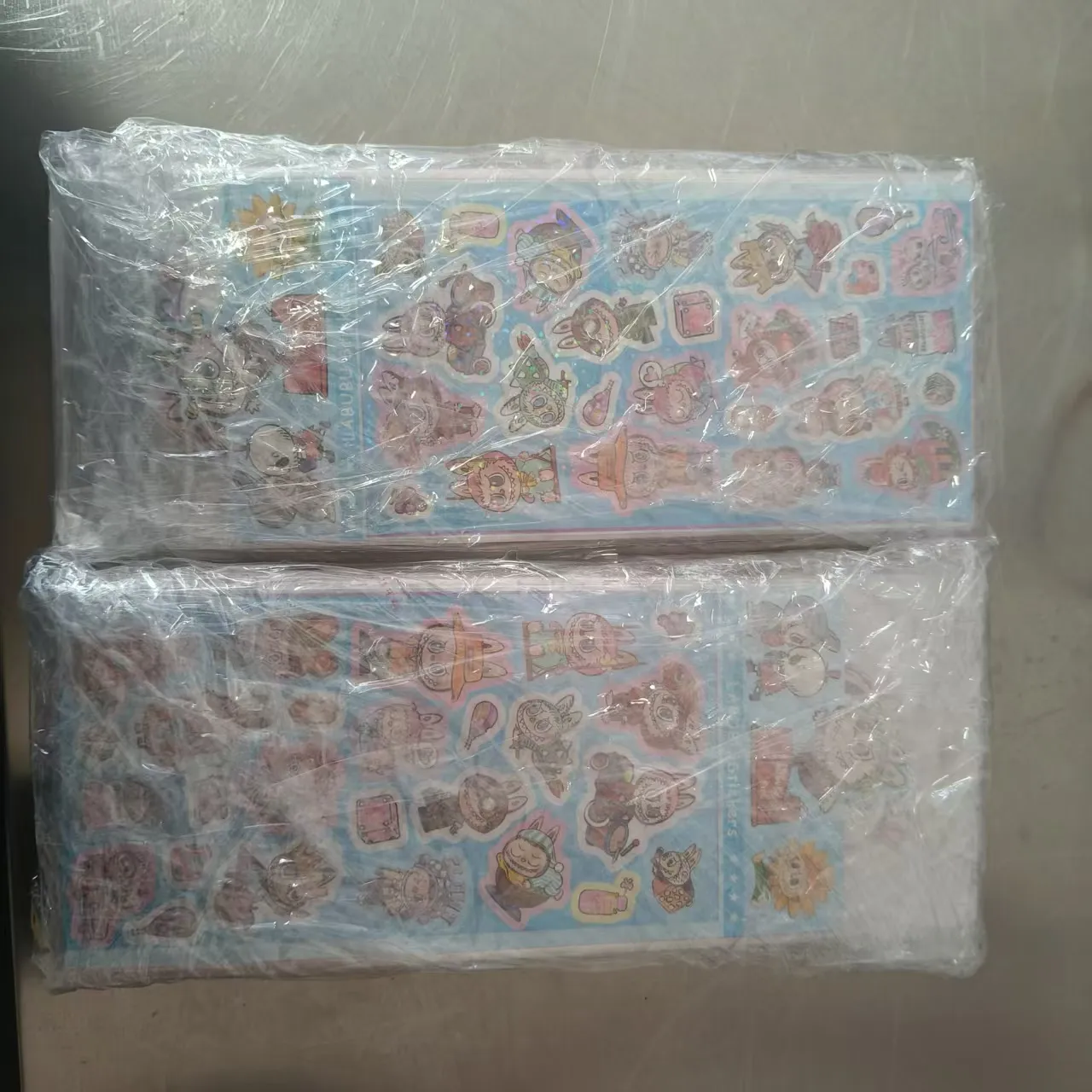 ပြီးခဲ့သည့်အပတ်ကကုမ္ပဏီအသစ်များသေသောကလေးများ stickers အသစ်များတင်ပို့ခဲ့သည်