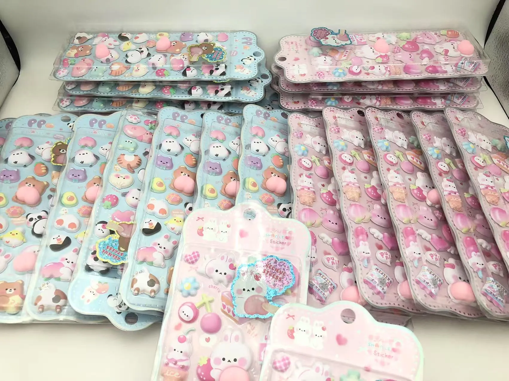 ယနေ့ Jojo Pack မှစိတ်ဖိစီးမှုကယ်ဆယ်ရေးစတစ်ကာများအကြောင်းအလွန်စိတ်ဖိစီးမှုစတစ်ကာများ!